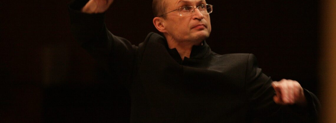 Артем Маркин