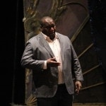 Реджинальд Смит-младший на репетиции в Саратовском театре оперы и балета. Фото - Анна Недочетова