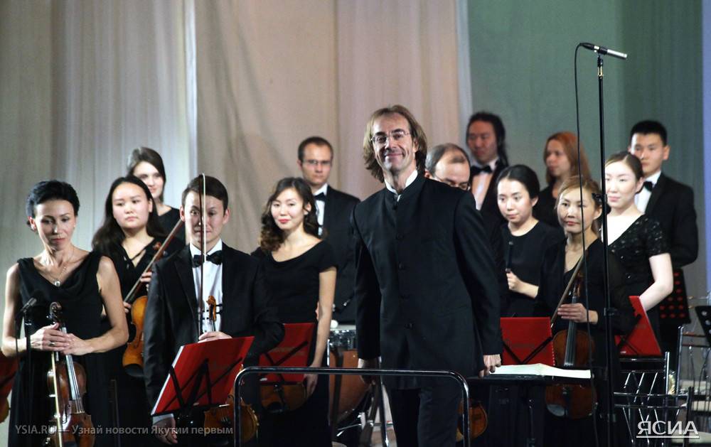 Фабио Мастранджело и оркестр «Symphonica ARTica» Фабио Мастранджело и оркестр «Symphonica ARTica»