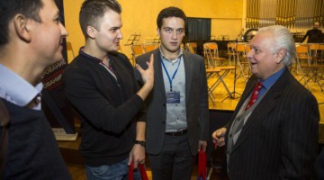 Юрий Симонов с молодыми коллегами