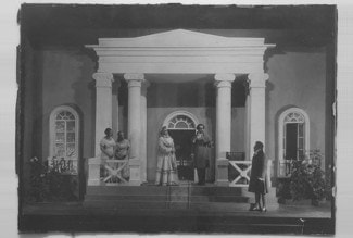 В «Геликон-опере» воссоздали постановку «Евгения Онегина» 1922 года