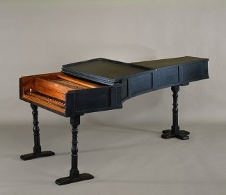 Большое фортепиано Бартоломео Кристофори. Флоренция, 1720 год. Фото - The Crosby Brown Collection of Musical Instruments / Metropolitan Museum of Art
