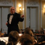 Анатолий Левин