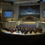 На сцене Концертного зала Чайковского дали "Бал-маскарад"