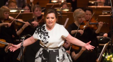 Концерт Альбины Шагимуратовой в Казани. Фото: Роман Хасаев