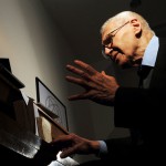 Дьердь Куртаг равнодушен к славе. Фото - Judit Marja