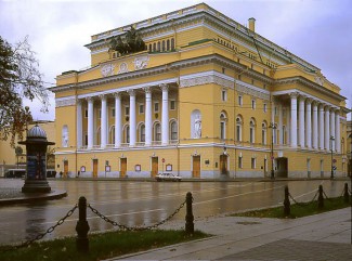 В Александринке состоялась премьера оперы "Бизе" В Александринке состоялась премьера оперы "Бизе"