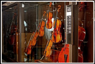 По окончании реставрации инструменты будут представлены на специально организованной выставке и концерте во Всероссийском музейном объединении музыкальной культуры имени М.И. Глинки