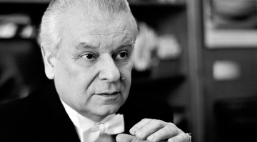 Юрий Симонов