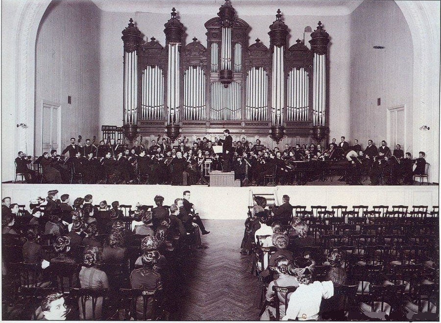 Репетиция в Большом зале консерватории, 1900 год. Фото - pastvu.com