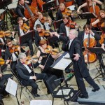 Оркестр Новосибирской филармонии п/у Г. Ринкявичюса. Фото: Виктор Дмитриев