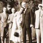 «Тройственный союз»: бас Фёдор Шаляпин (в центре) симпатизировал и супруге композитора, и самому Сергею Рахманинову (справа). Фото из семейного архива Александра Рахманинова