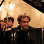 Максим Могилевский на закрытии фестиваля "Белая сирень". Фото - vk.com/tatarstan_symphony