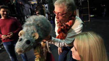 Александр Титель на репетиции