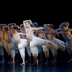 Мэтью Борн. «Лебединое озеро 3D»