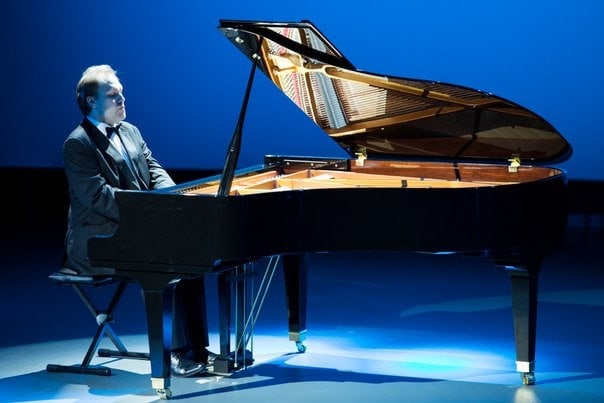 Алексей Чернов