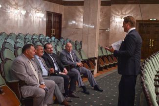Рустам Минниханов побывал на репетиции Государственного симфонического оркестра РТ Рустам Минниханов побывал на репетиции Государственного симфонического оркестра РТ