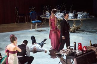 Опера "Ангел-Истребитель". Фото - Salzburger Festspiele / Monika Rittershaus