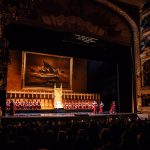 Сцена из оперы «Симон Бокканегра». Фото: Пресс-служба фестиваля «Черешневый лес» / ТАСС