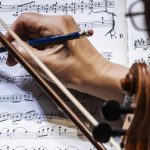 Музыкант симфонического оркестра. Фото - Евгений Биятов/РИА Новости