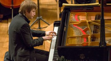 Дмитрий Маслеев