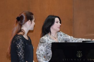 Екатерина Мечетина провела мастер-класс в Симферополе Екатерина Мечетина провела мастер-класс в Симферополе