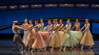 Новая версия биографического балета Бориса Эйфмана не нуждается в подтверждении историческими хрониками. Фото - Майкл Кури