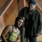 Премьера оперы Бриттена «Билли Бадд» на сцене Большого театра. В партии Бадда - Юрий Самойлов (слева), в партии старого матроса - Роберт Ллойд. Фото: Дамир Юсупов/Большой театр