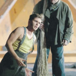 Датчанин не побоится принести осужденому Билли поесть. Он же будет и его палачом. Фото - Дамир Юсупов/Большой театр