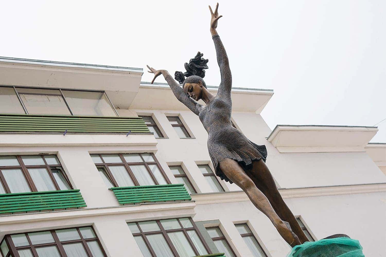 Плисецкая улица в спб