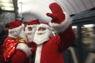Новогодняя музыка в метрополитене Новогодняя музыка в метрополитене