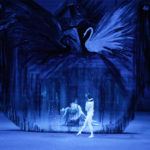 Финал балета "Лебединое озеро" в Большом театре. Фото - Дамир Юсупов