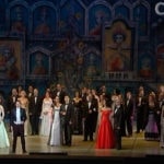 В Большом театре Беларуси прошел новогодний гала-концерт звезд оперы и балета.