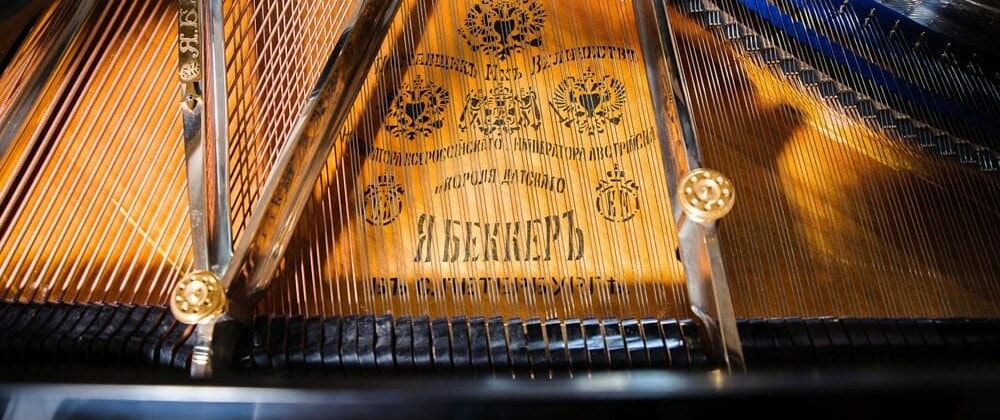 Cтаринный рояль нашли в карельском Медвежьегорске