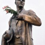 памятник Фёдору Шаляпину в Казани