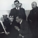 Владимир Маяковский, Дмитрий Шостакович, Александр Родченко, Всеволод Мейерхольд во время работы над спектаклем "Клоп", 1929 год. Репродукция фотографии - Борис Игнатович/РИА Новости