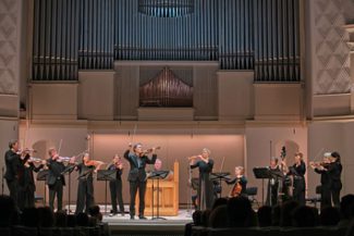 Фрайбургский барочный оркестр и Маттиас Герне. Фото - пресс-служба МГАФ