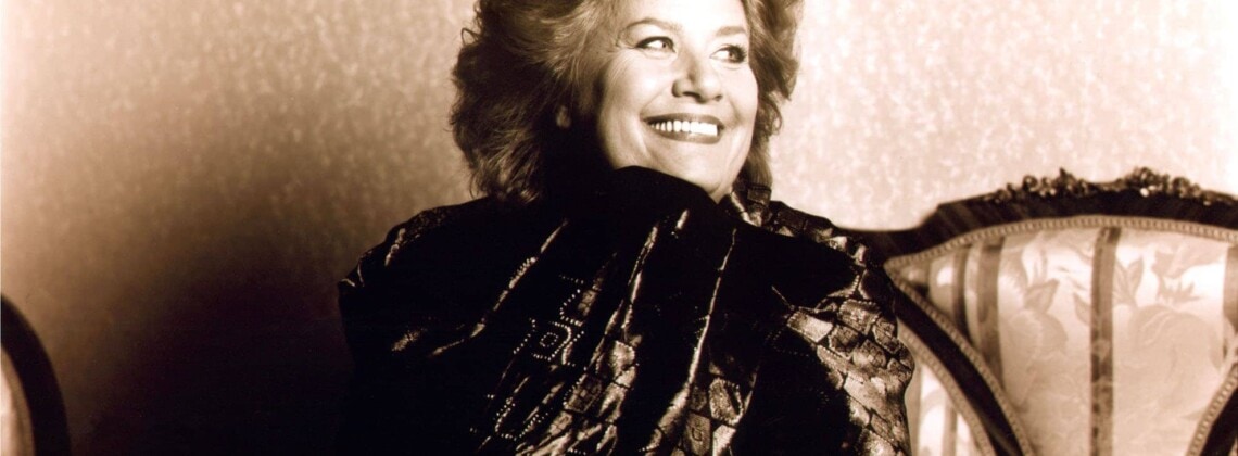 Елена Образцова