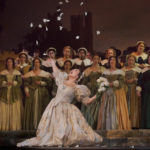 "Пуритане" в театре "Метрополитен-опера"