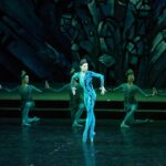 Царство самоцветов снова танцует на Мариинской сцене. Фото - Валентин Барановский / Интерпресс / ТАСС