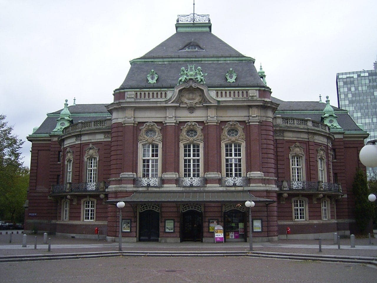 Концертный зал “Laeiszhalle”