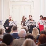 Сергей Левитин и артисты оркестра Михайловского театра