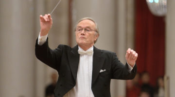 Александр Дмитриев