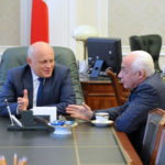 Губернатор Виктор Назаров и народный артист СССР Владимир Спиваков обсудили вопросы подготовки к конкурсу скрипачей им. Ю. И. Янкелевича