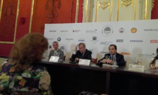 Махар Вазиев, Владимир Урин и Туган Сохиев на пресс-конференции Махар Вазиев, Владимир Урин и Туган Сохиев на пресс-конференции
