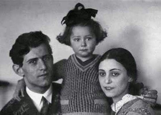 Майя Плисецкая с родителями