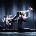 Сцена из спектакля "mutual comfort". Фото - Joris-Jan Bos / Платоновский фестиваль