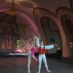 На станции "Новослободская" выступили артисты труппы "Кремлевский балет"