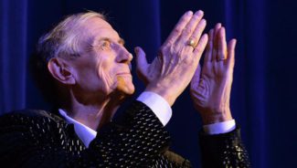Евгений Евтушенко Евгений Евтушенко
