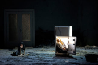 Лучом света в темном царстве оснащен лишь холодильник. Фото - Bernd Uhlig